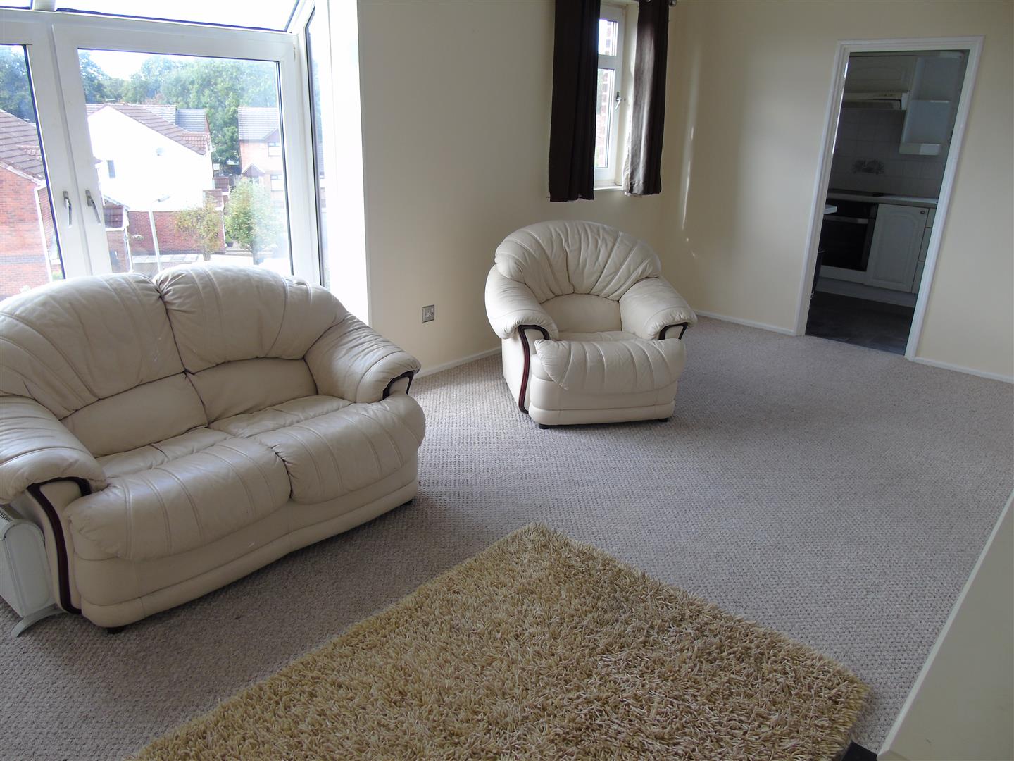 Lounge / Dining Room